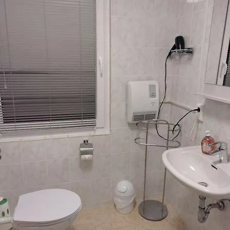 Oscar Apartment *