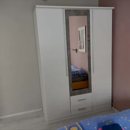 Apartment Oscar